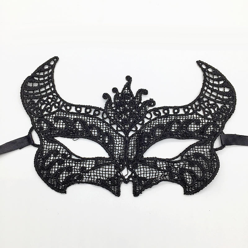 Black Color Sexy Women Lace Masquerade Mask for Carnival Halloween Half Face Cosplay Masks Festive Animal Party Supplies